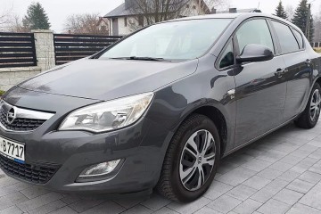 Opel Astra IV 1.4 T Sport EU6